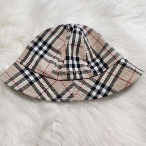 Vintage Burberry Bucket Hat